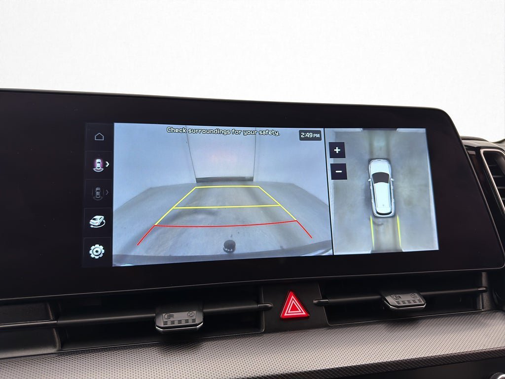 Vehicle Image 35
