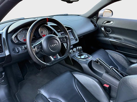 Vehicle Image 23