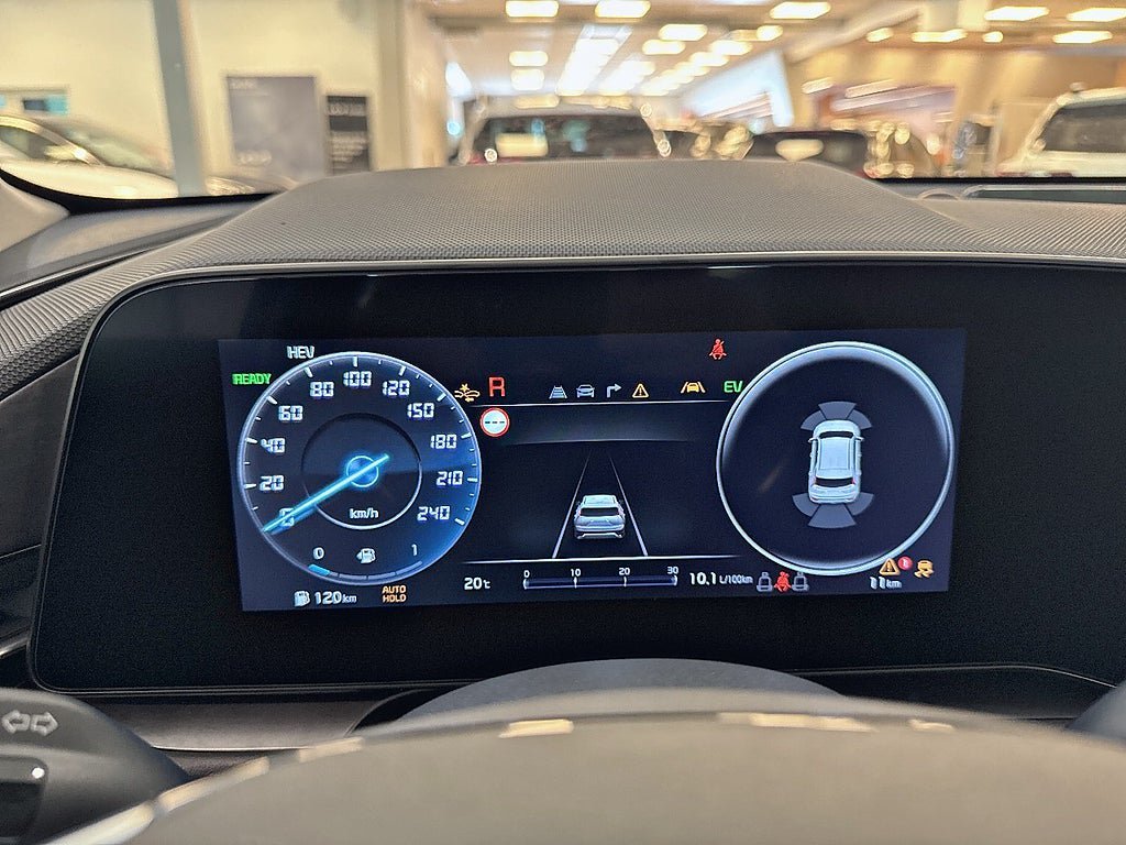 Vehicle Image 10