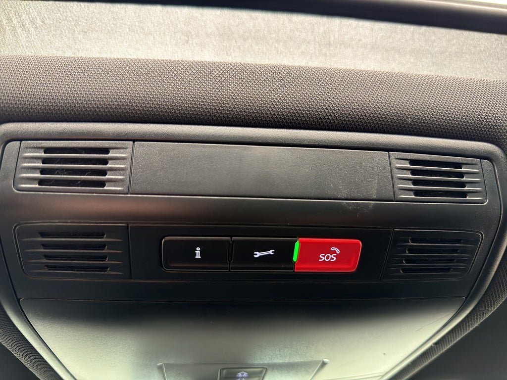Vehicle Image 27