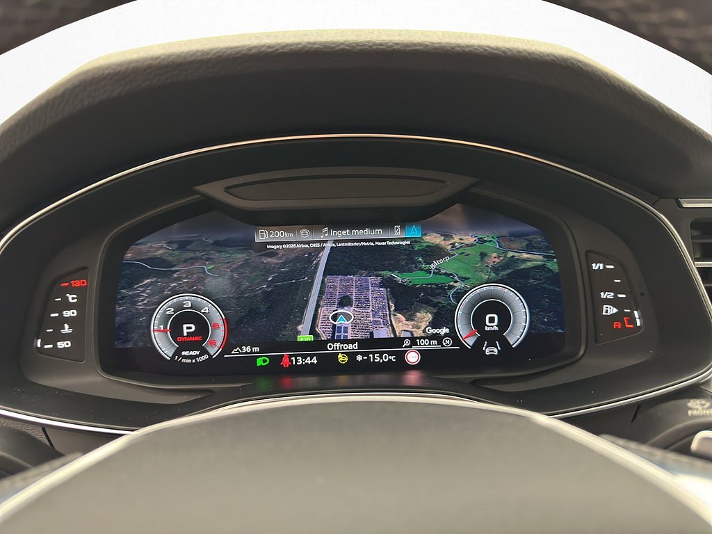 Vehicle Image 17