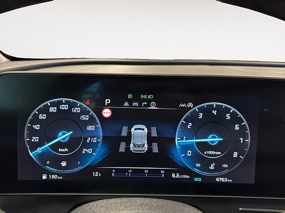 Vehicle Image 13