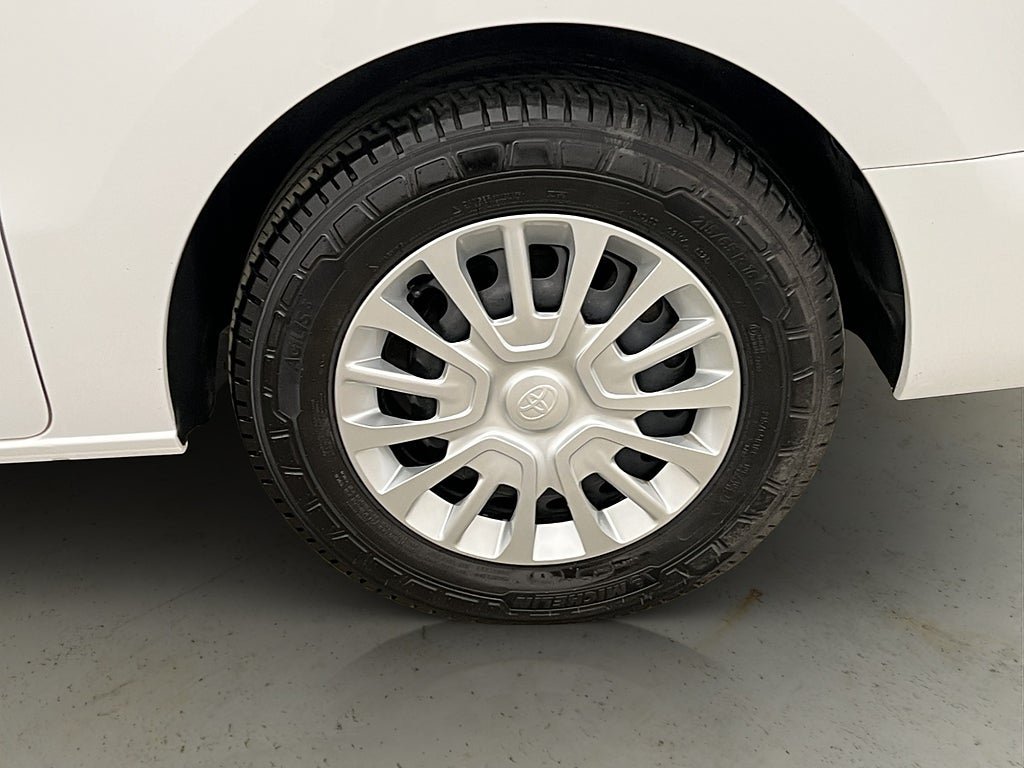 Vehicle Image 31