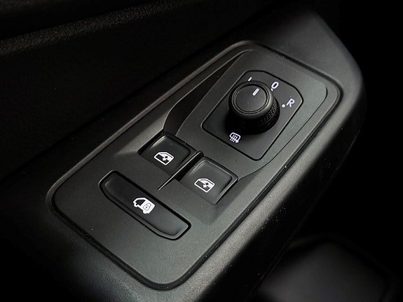 Vehicle Image 27