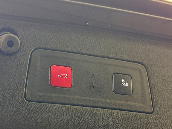 Vehicle Image 26