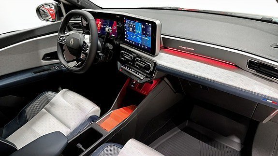 Vehicle Image 13
