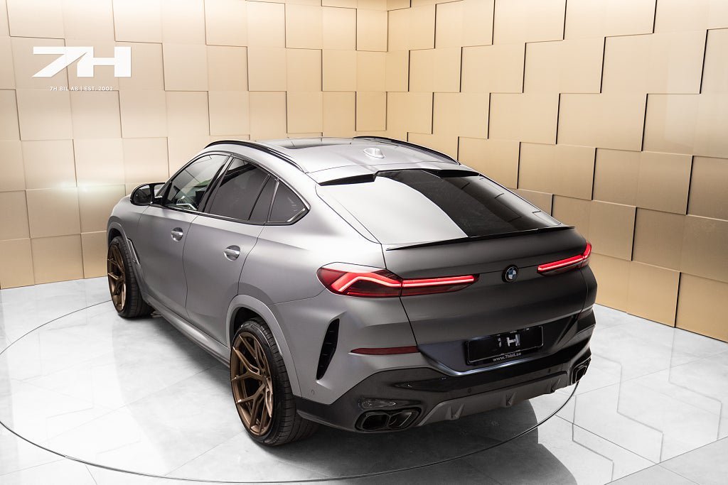 Vehicle Image 30