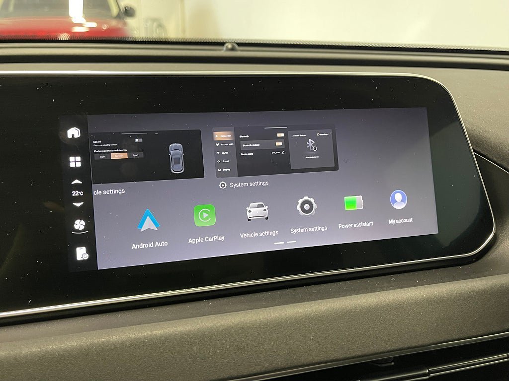 Vehicle Image 13