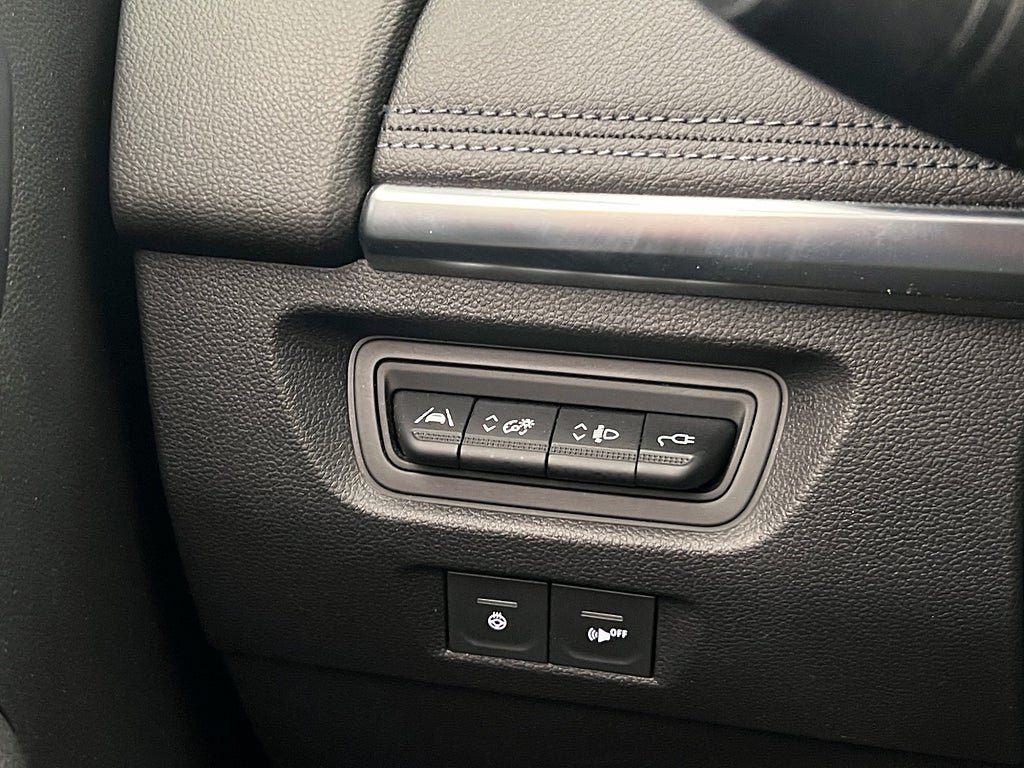 Vehicle Image 26