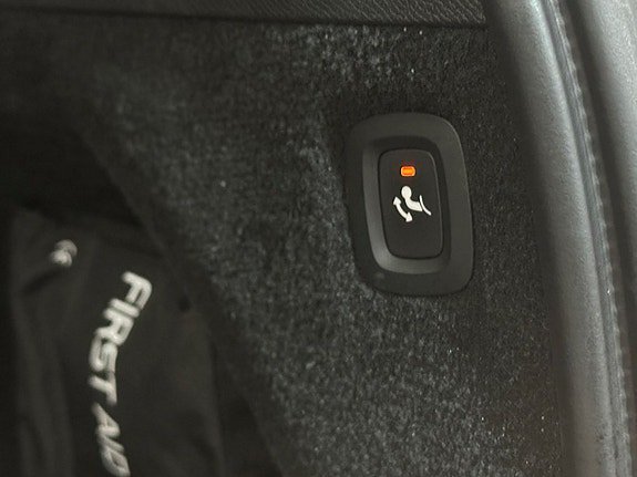 Vehicle Image 27