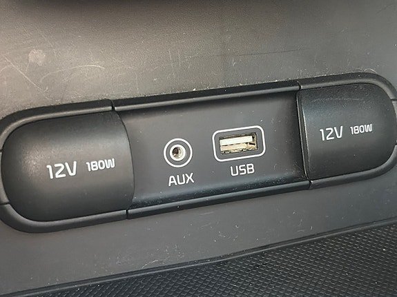 Vehicle Image 24