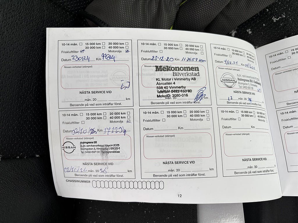 Vehicle Image 13