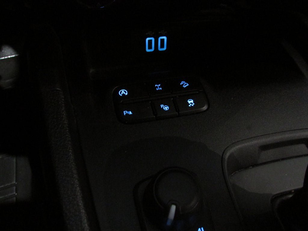 Vehicle Image 18