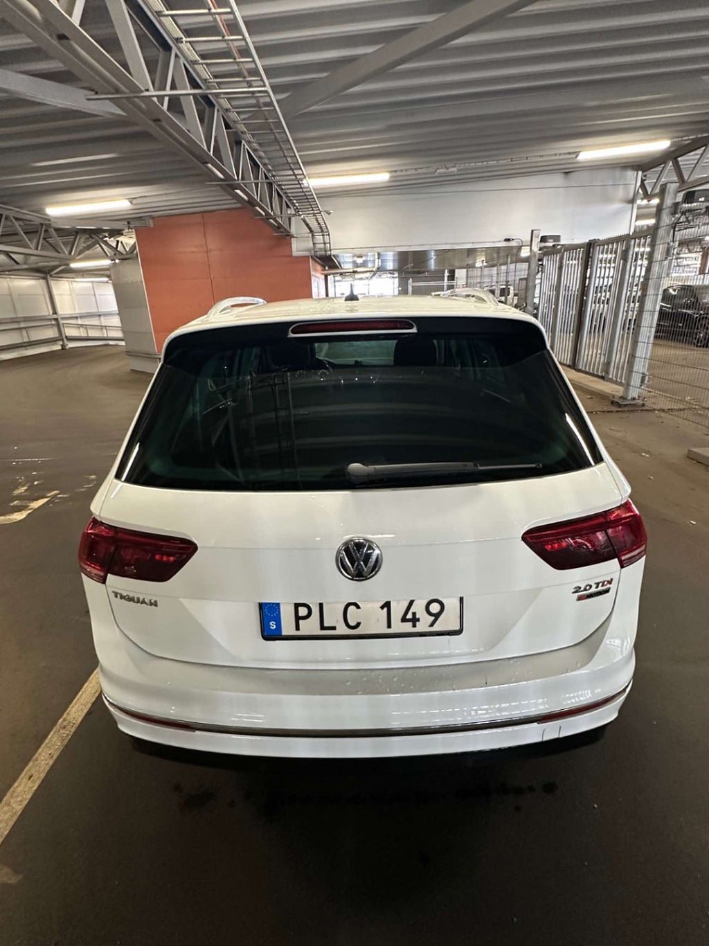 Vehicle Image 6