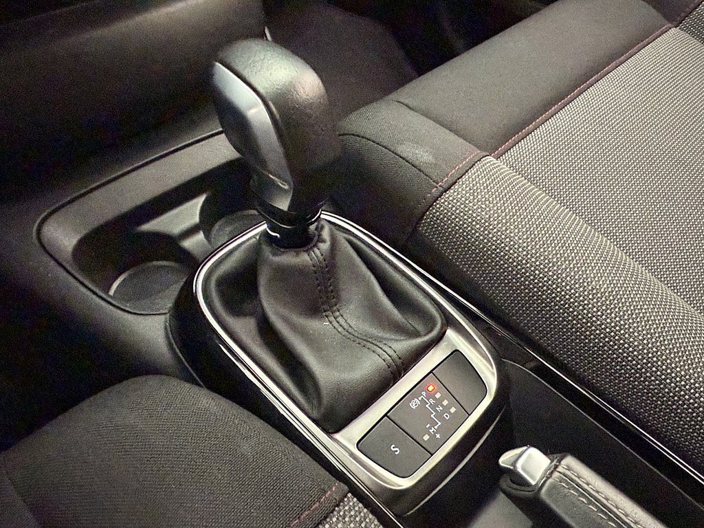 Vehicle Image 24
