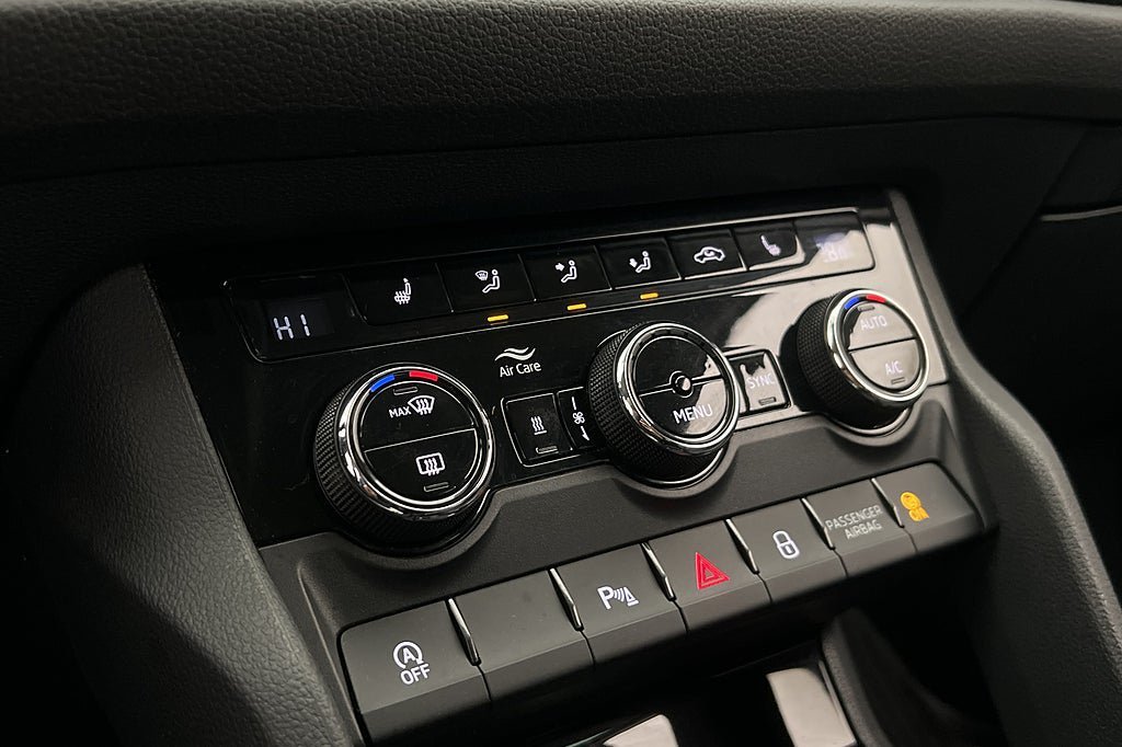 Vehicle Image 28