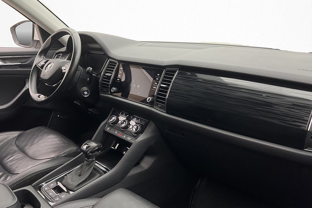 Vehicle Image 37