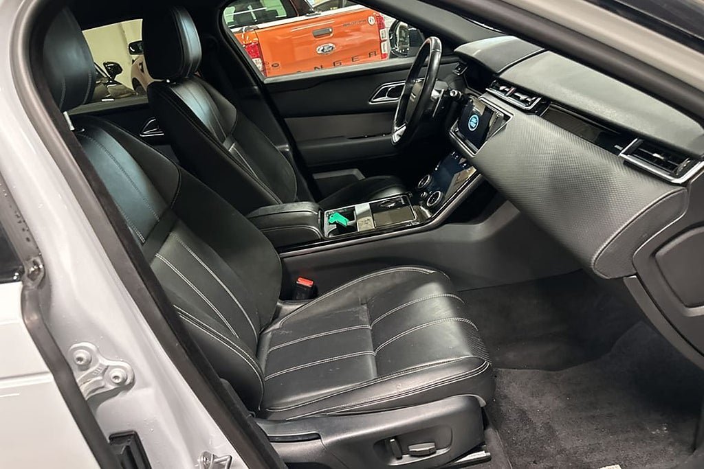 Vehicle Image 17