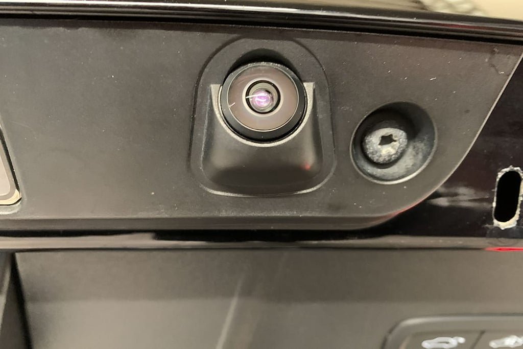 Vehicle Image 19