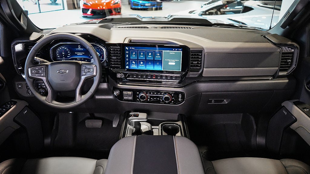 Vehicle Image 8