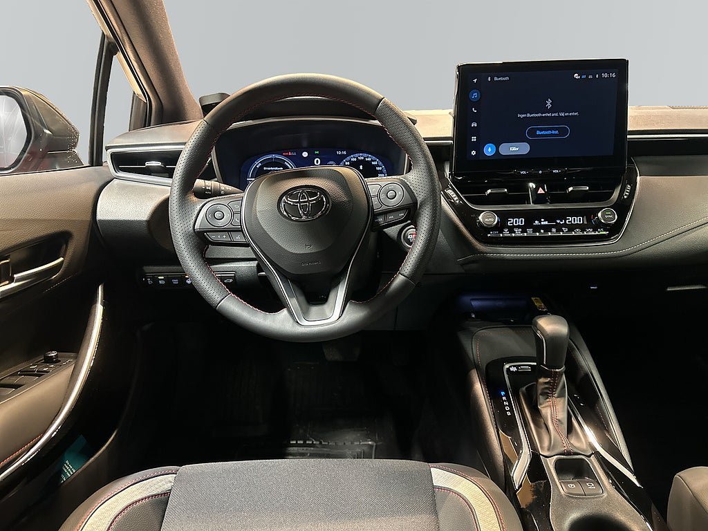 Vehicle Image 9