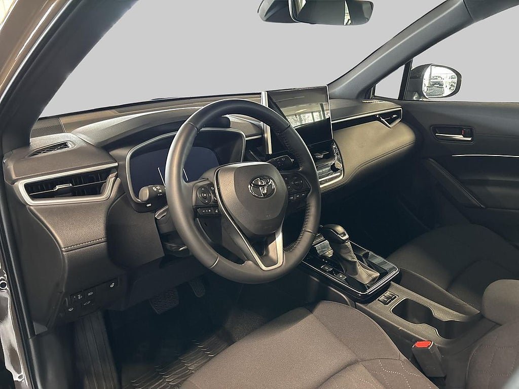 Vehicle Image 13