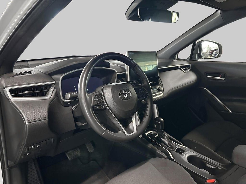 Vehicle Image 14