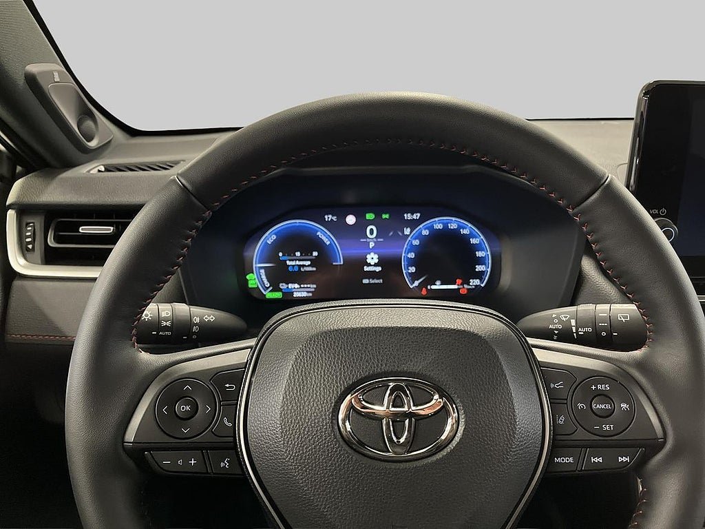 Vehicle Image 15