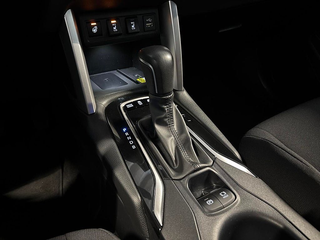 Vehicle Image 18