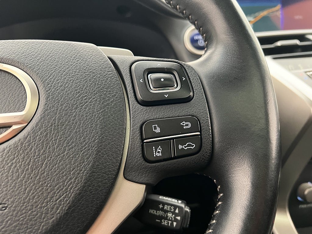 Vehicle Image 26