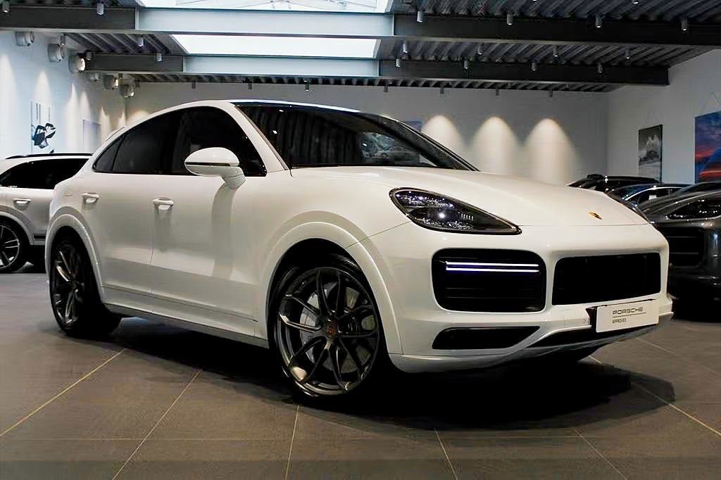 Vehicle Image 21