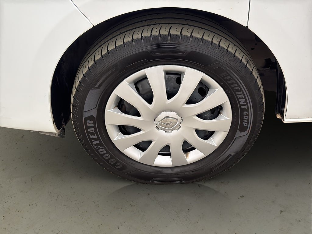 Vehicle Image 31
