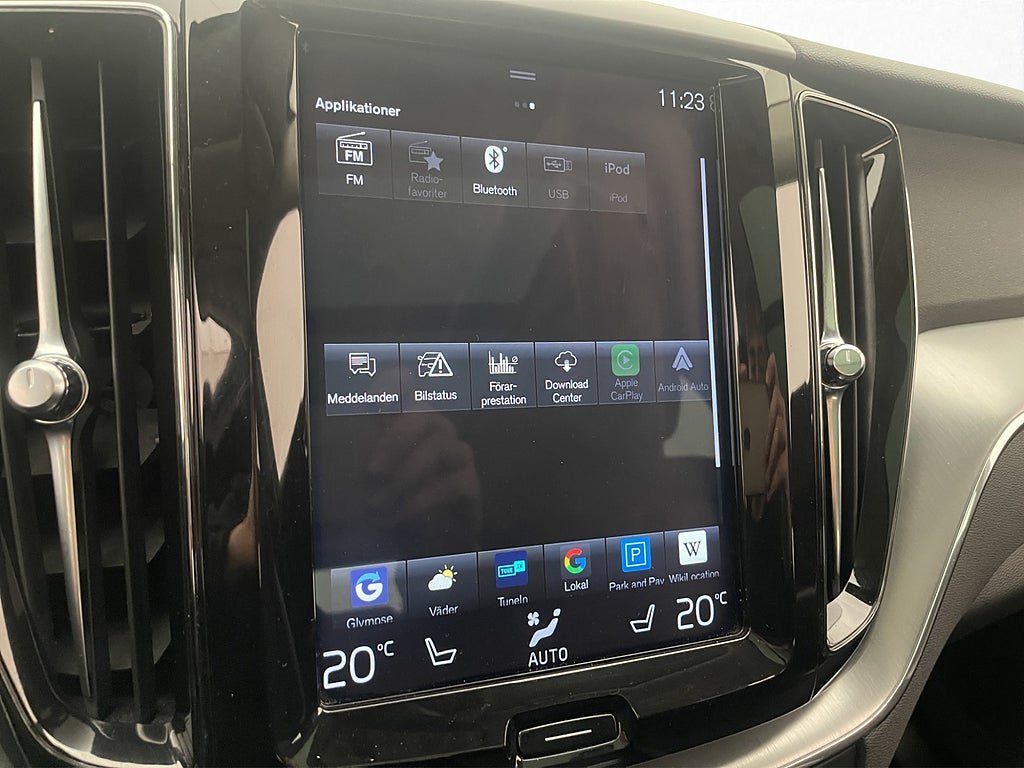 Vehicle Image 22