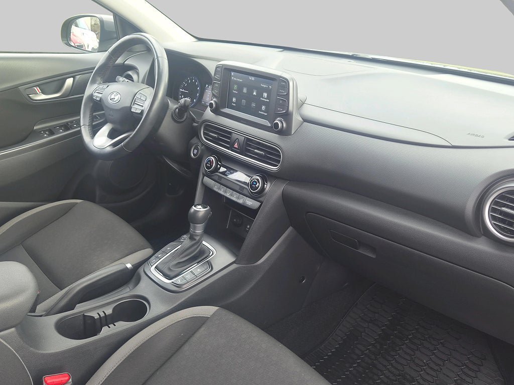 Vehicle Image 19