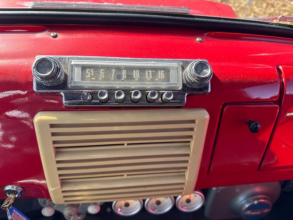 Vehicle Image 30