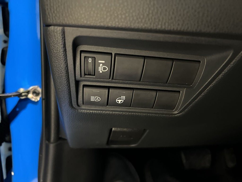 Vehicle Image 23