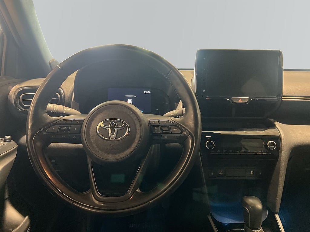 Vehicle Image 9