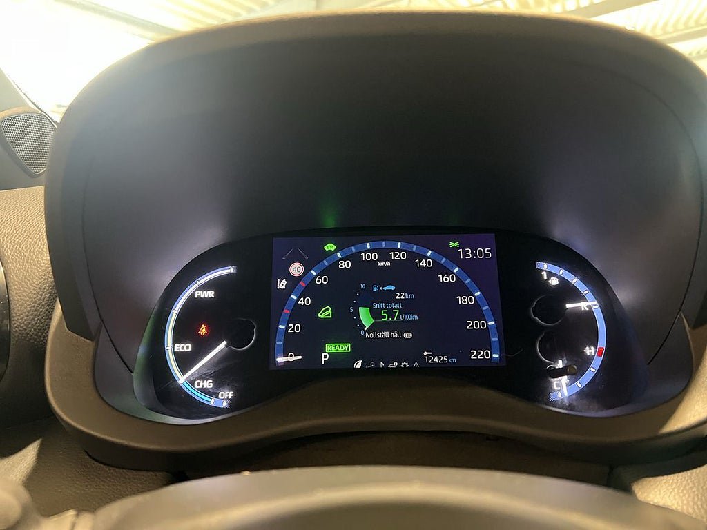 Vehicle Image 15
