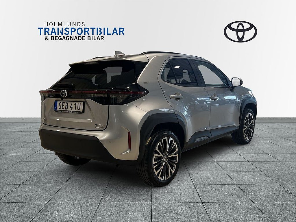 Vehicle Image 18
