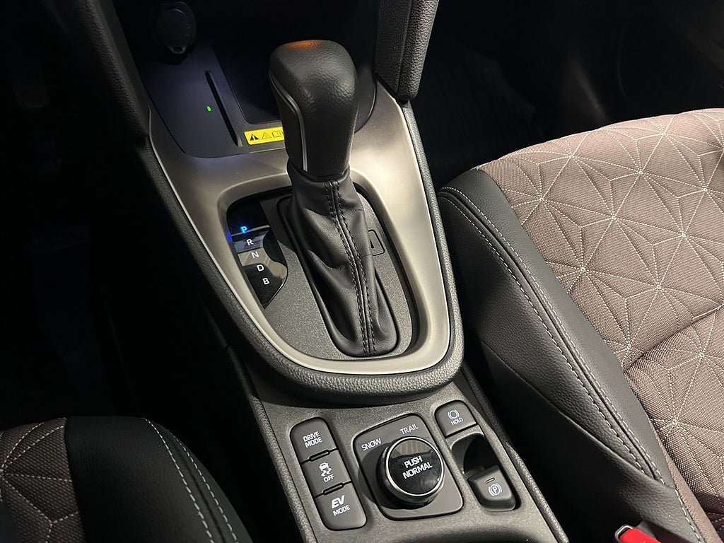 Vehicle Image 26