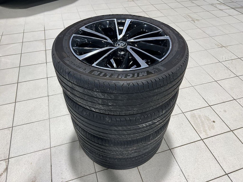 Vehicle Image 22
