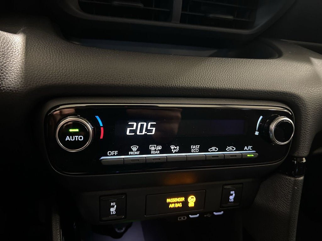 Vehicle Image 27