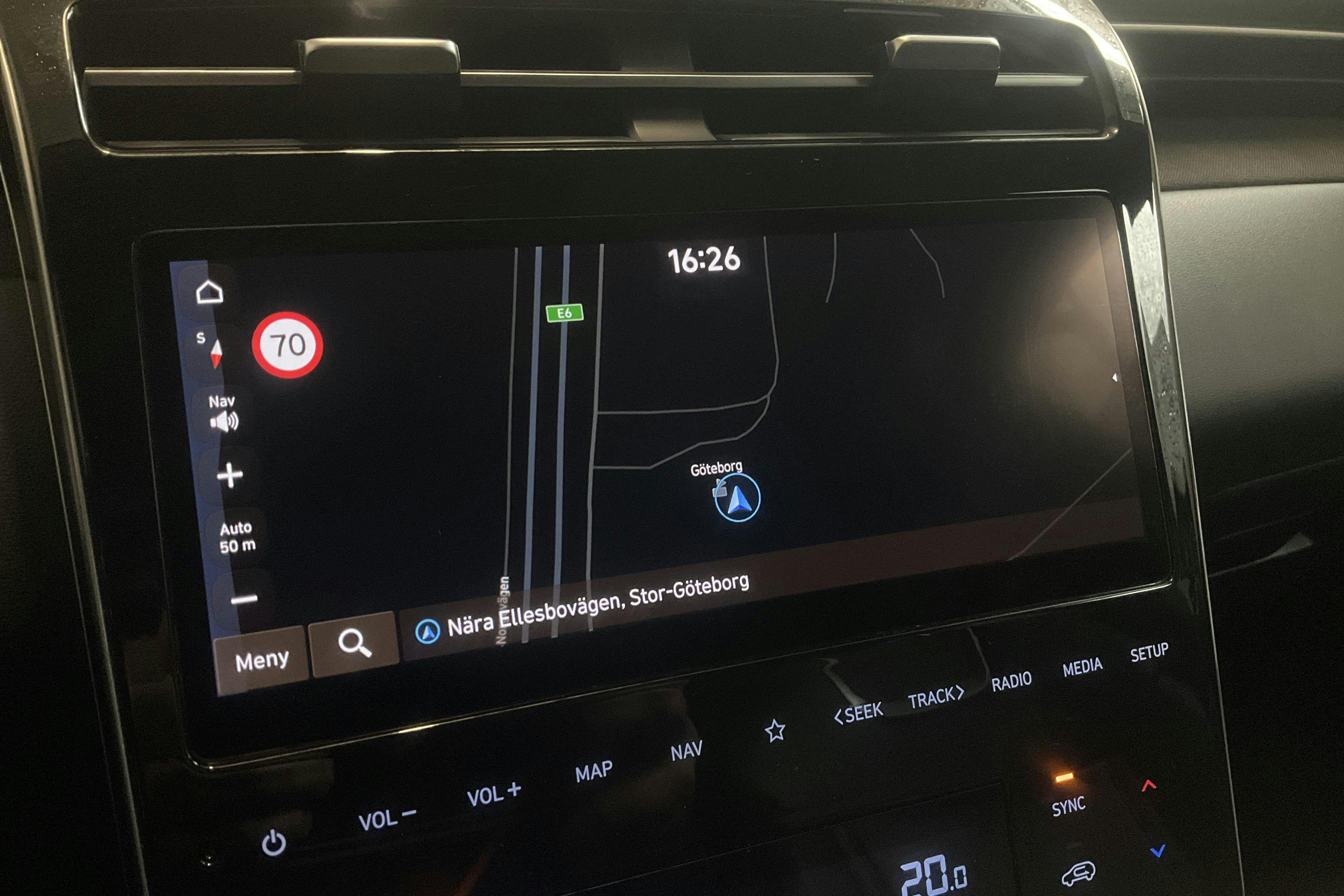 Vehicle Image 11