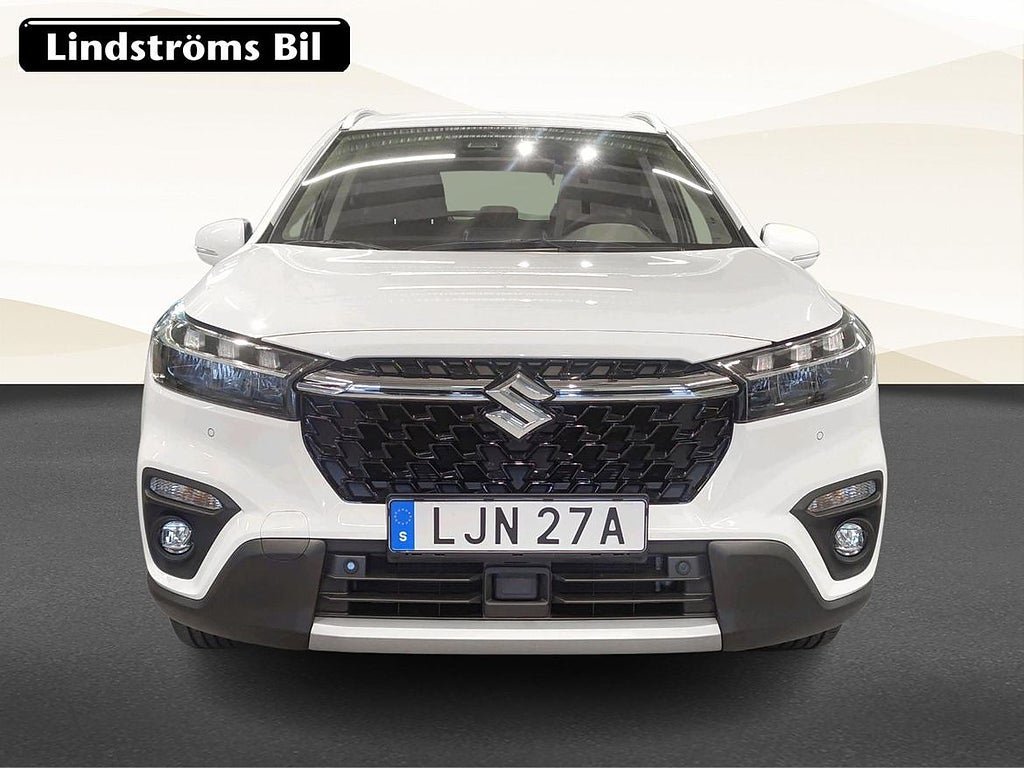 Vehicle Image 8