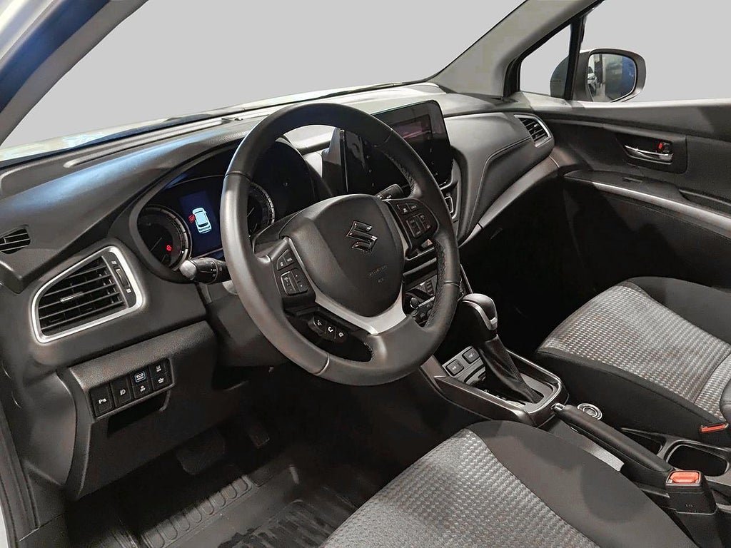 Vehicle Image 13