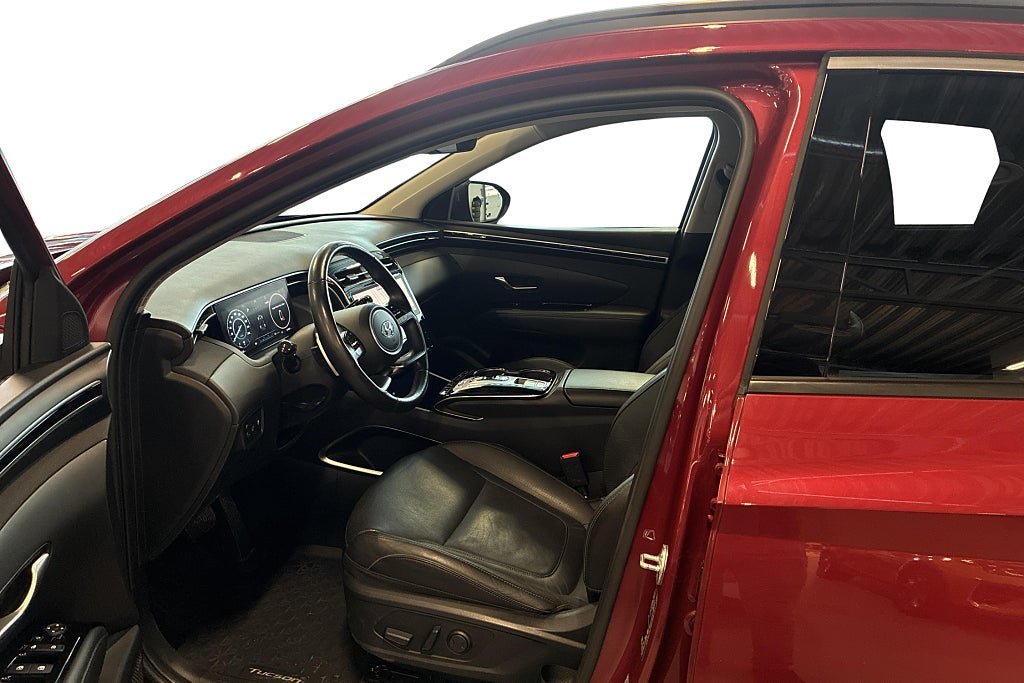 Vehicle Image 13