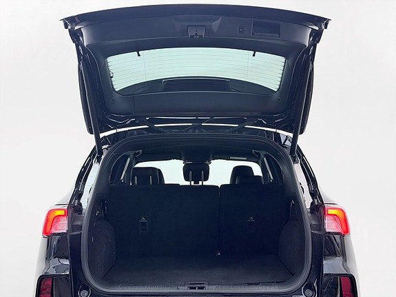 Vehicle Image 29