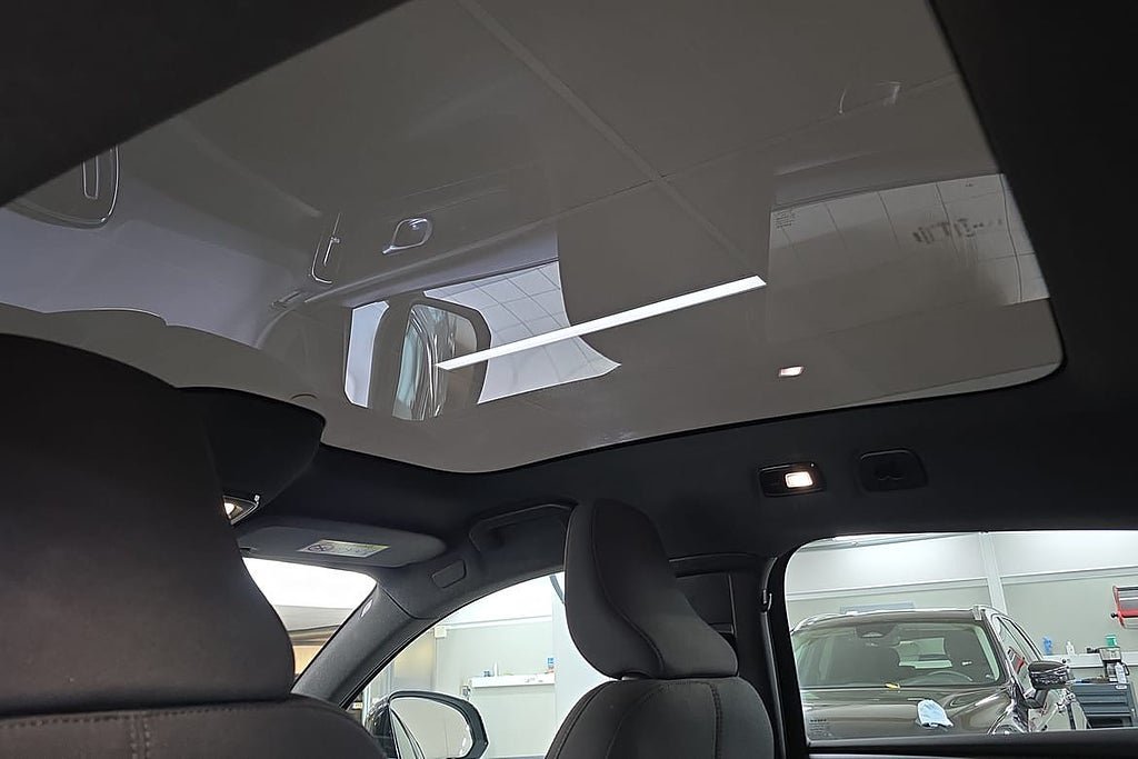 Vehicle Image 22