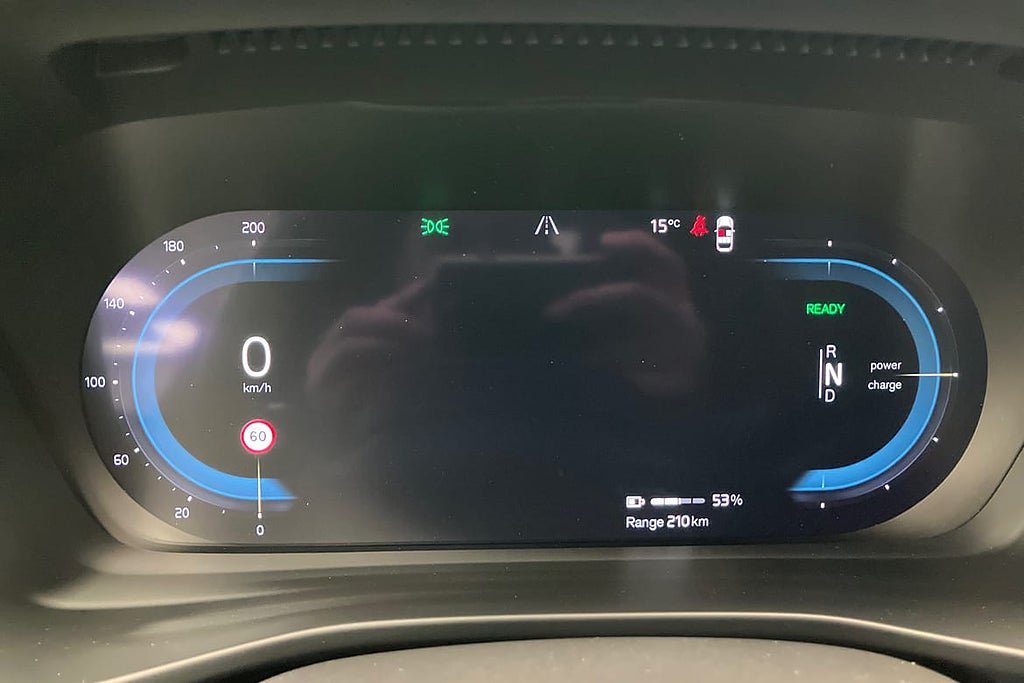 Vehicle Image 16