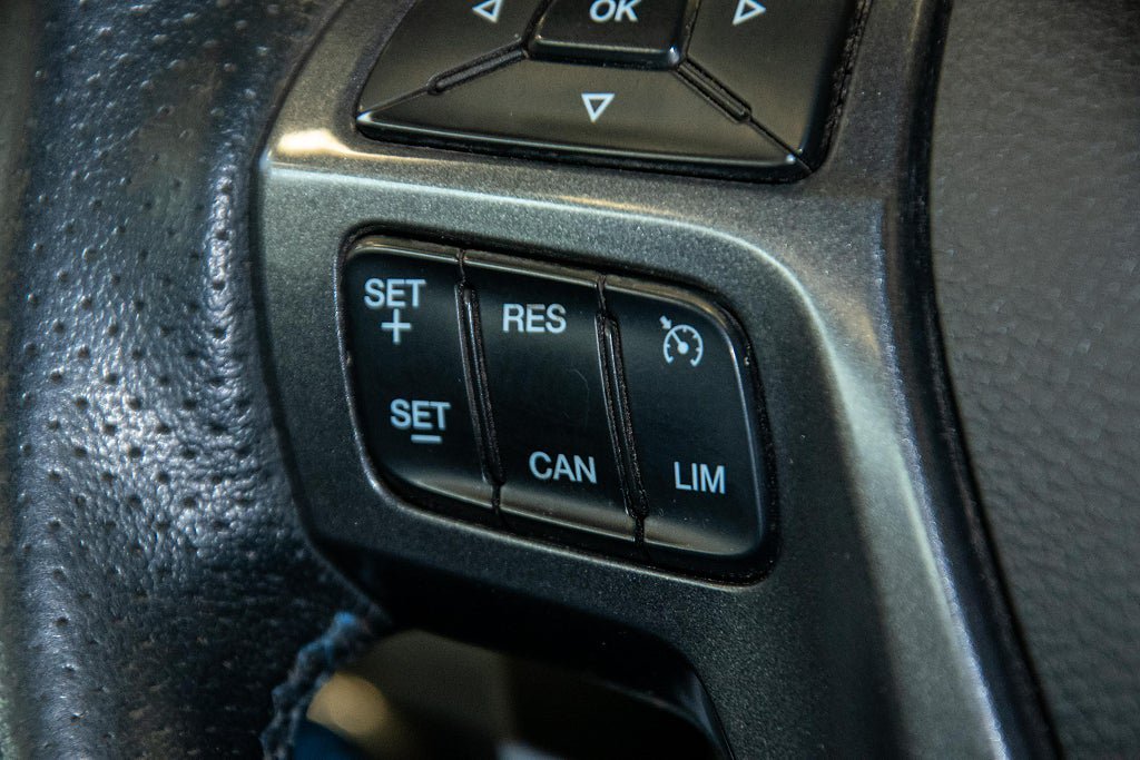 Vehicle Image 27